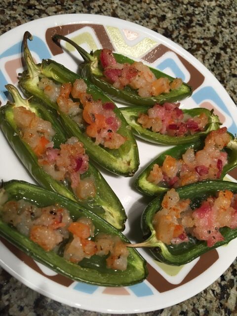 Bacon and shrimp stuffed jalapeA±o poppers