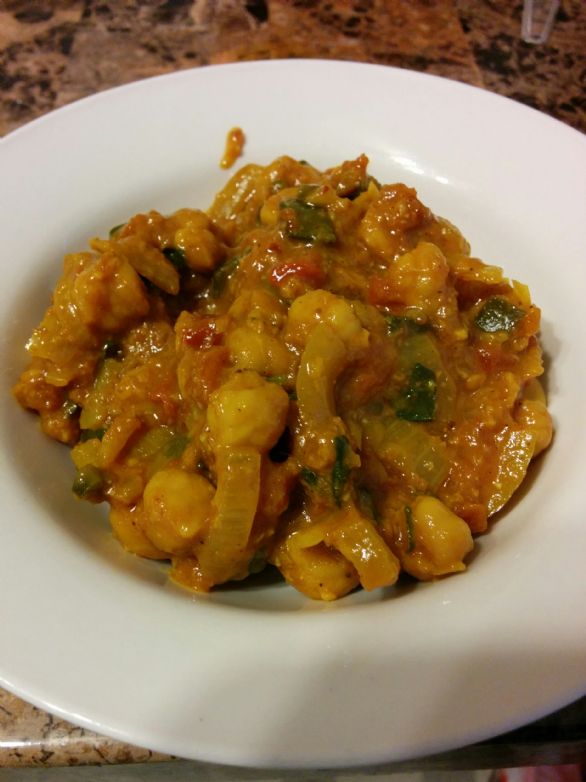 Chana Masala / Curried Garbanzo Beans