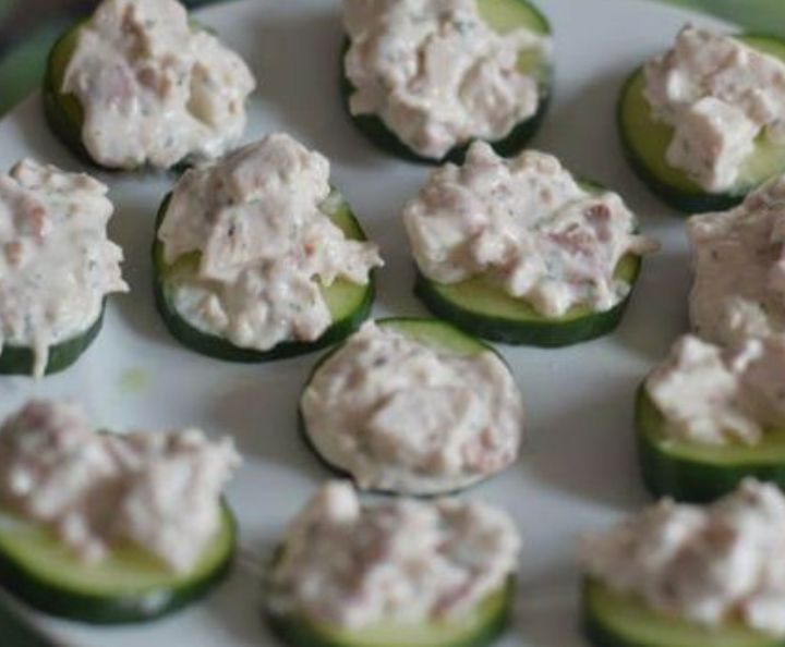 Cucumber and Chicken Snack bites