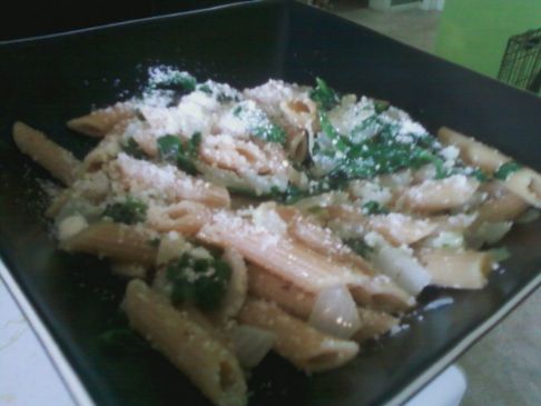 Spinach and Onion Pasta