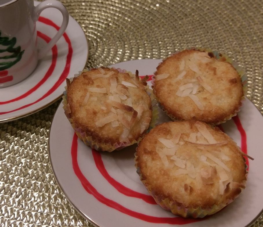 Carbquik Coconut Mini-Muffins