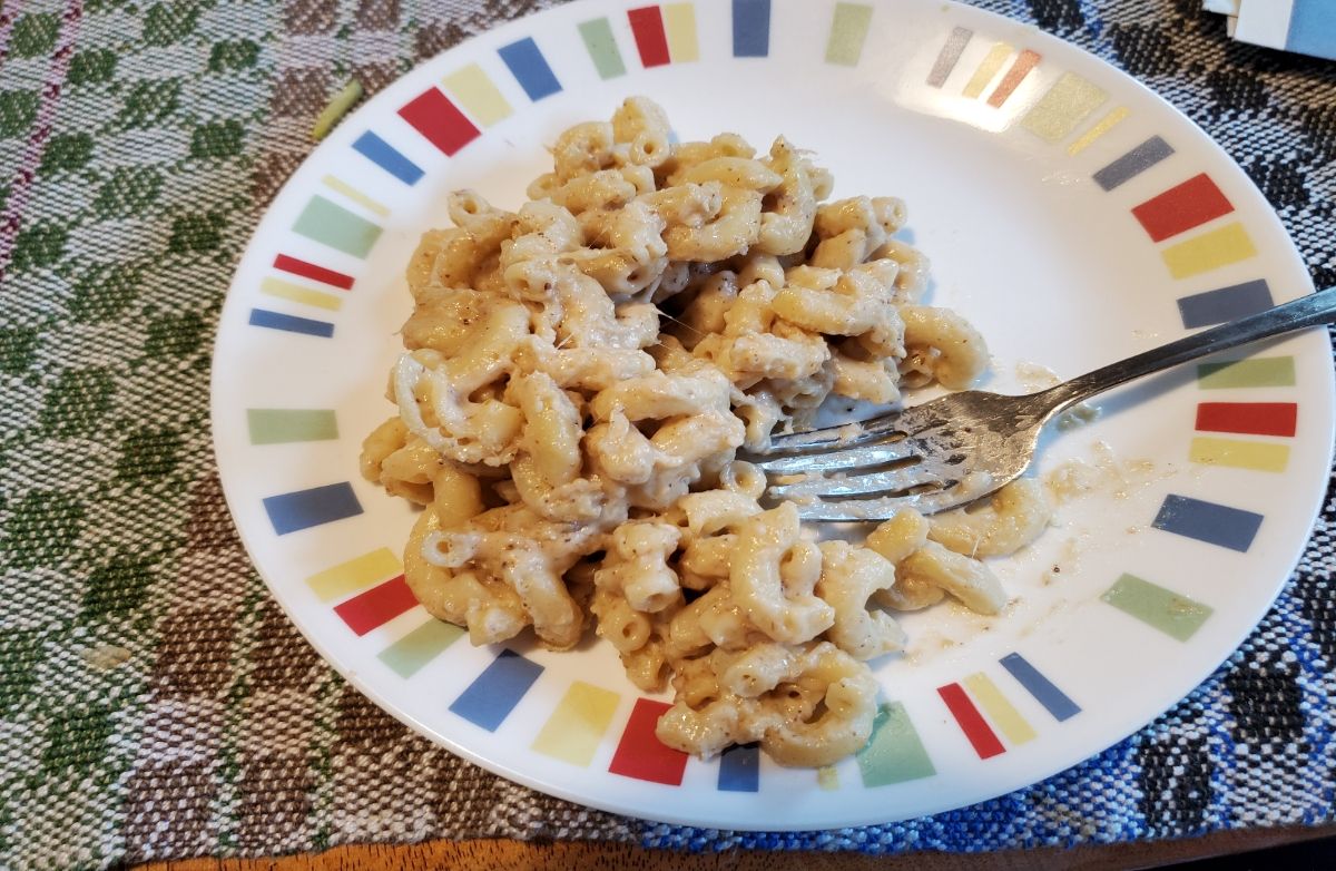 Mac and Cheese with Green Curry