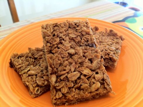 Crunchy Granola Bars with Sunflower and Pumpkin Seeds