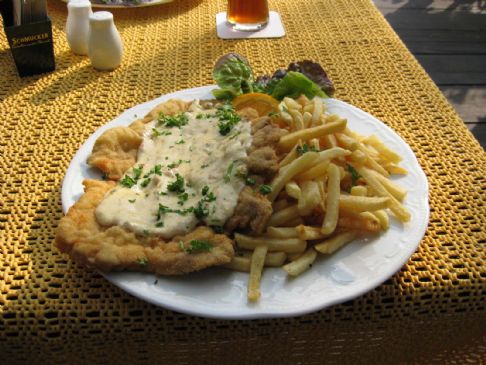 Rahm Pork Schnitzel