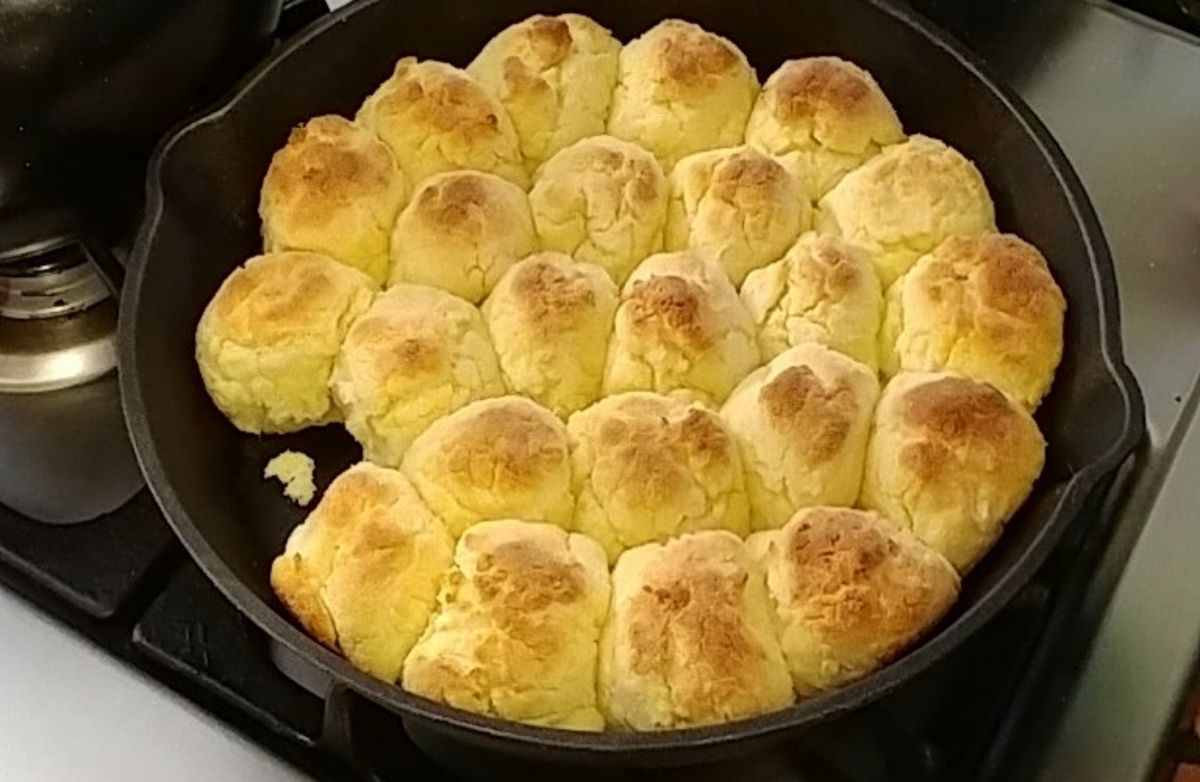 Megan R keto dinner rolls