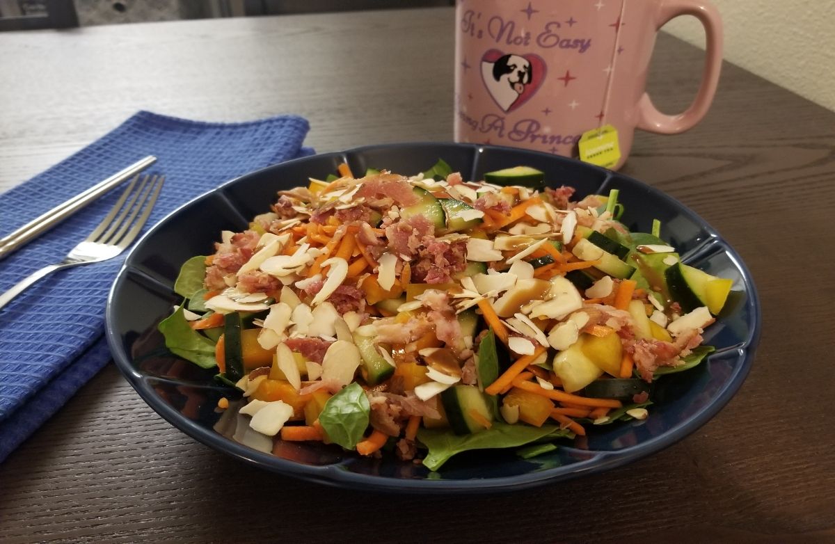Spinach Salad with Bacon and Sesame Dressing