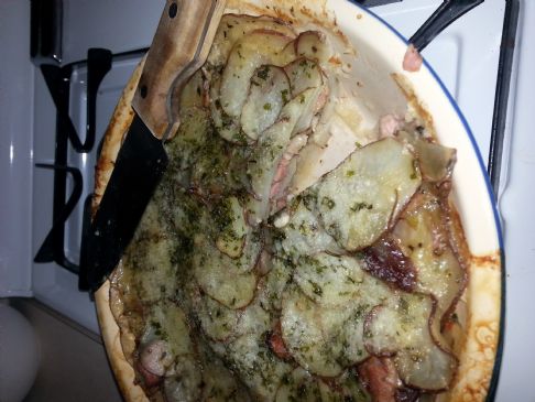 Cheesy Ham and Potato Pie