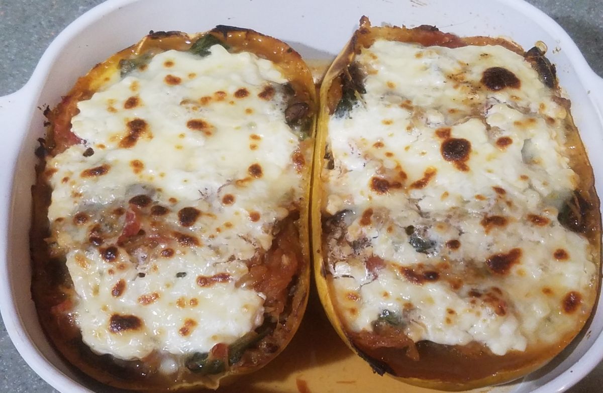 Spaghetti Squash Pizza Bowls