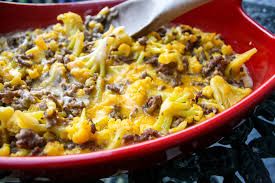 Cauliflower cheeseburger casserole