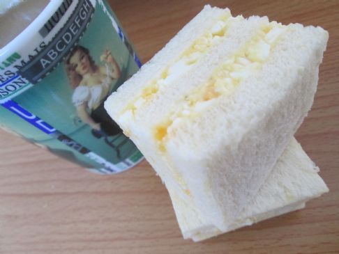 Sandwich with Eggs
