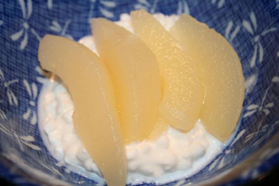 Andi's Pears and Cottage Cheese Breakfast/Snack