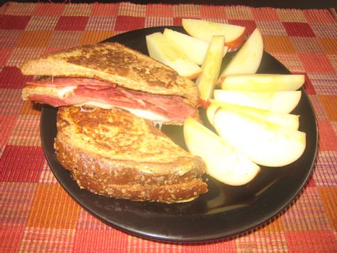 French Toast Cheese Sandwich with Turkey Bacon