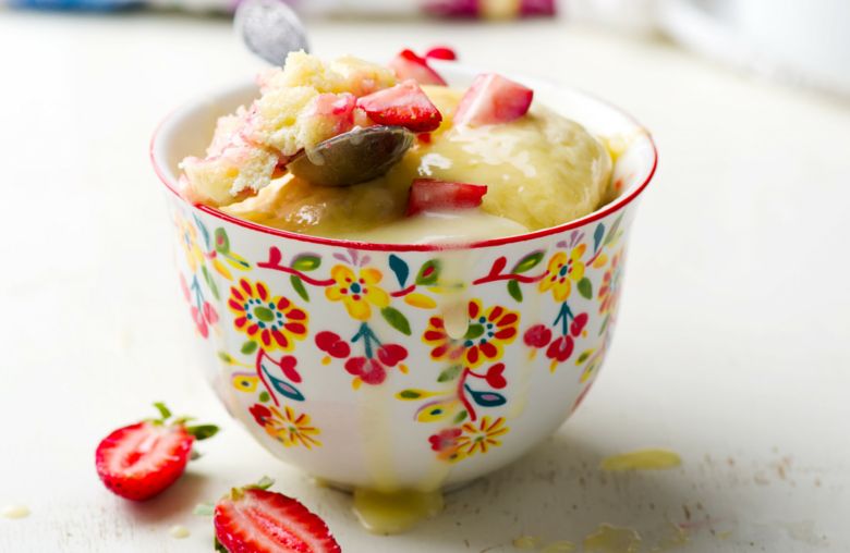 Vanilla 5 minute Mug Cake