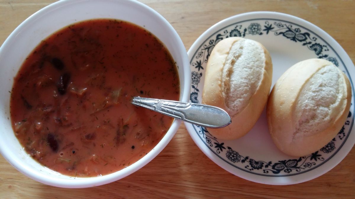 Linda's Bean And Beet Borscht