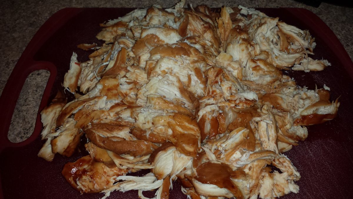 Slow-Cooked Shredded BBQ Chicken With a Twist and Kick