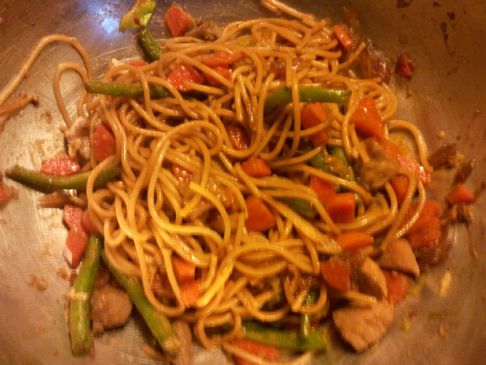 Pork Lo Mein (carrots and g.beans) Half Recipe