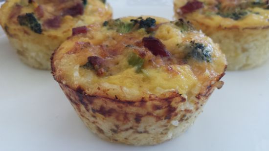 Ham, Cheese, Broccoli BREAKFAST MUFFIN quiche w/egg and rice crust