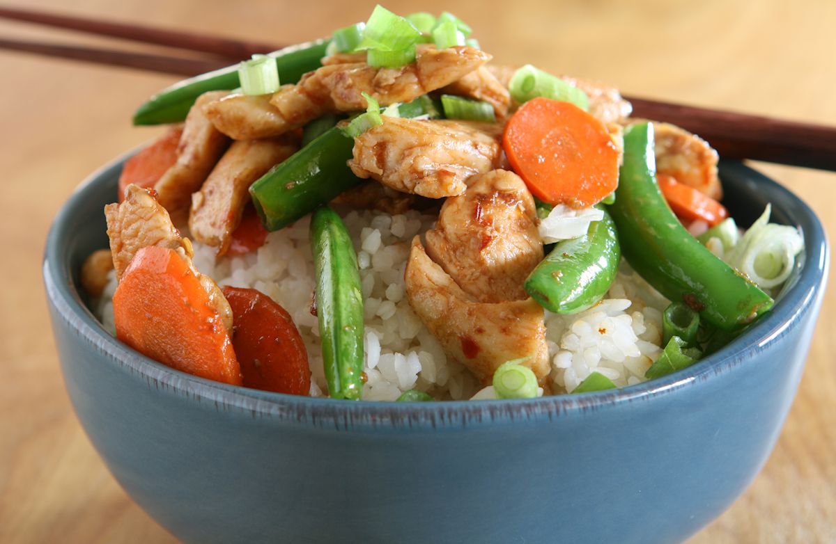 Chicken Stir Fry with Vegetables and Brown Rice