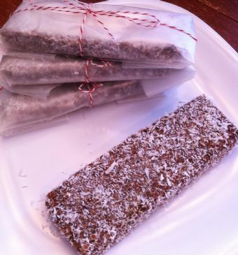 Energy bars (gluten-free, low-carb, sugar-free, vegetarian/vegan)