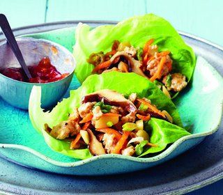 Sesame-chicken lettuce wrap