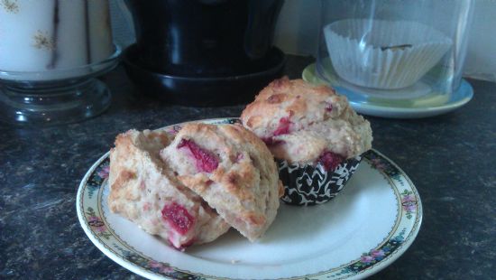 Muffins, Fresh Strawberry