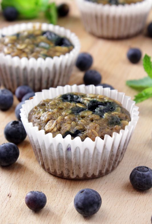 100-Calorie Blueberry Muffins