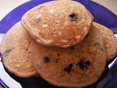 Whole Wheat Oatmeal Pancakes (w/ Blueberries)