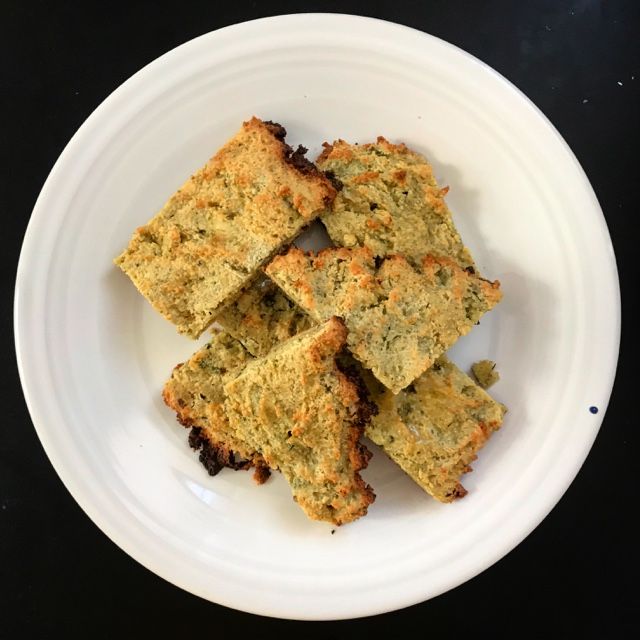 Keto / paleo flatbread-matzo