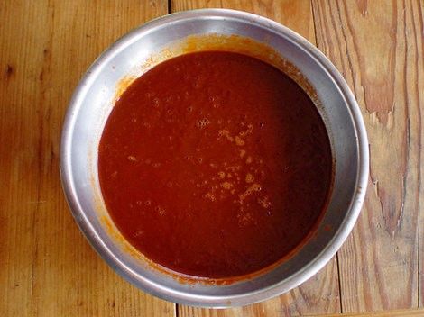 Salsa de Chile Rojo ? Basic Red Chile Sauce