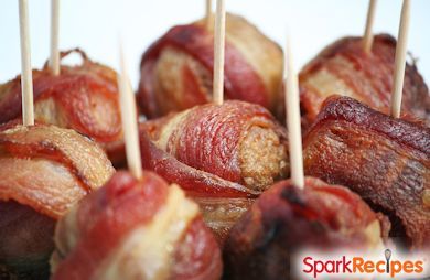 Slow Cooker Bacon-Wrapped Turkey and Apple Meatballs