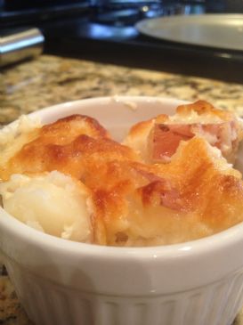 Light, White Easy Au Gratin Potatoes