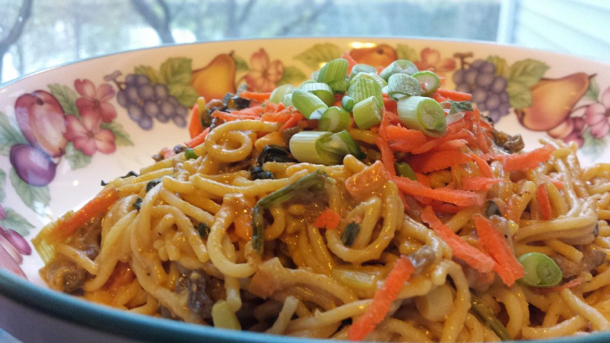 Whole Wheat Pasta with Sesame Peanut Sauce