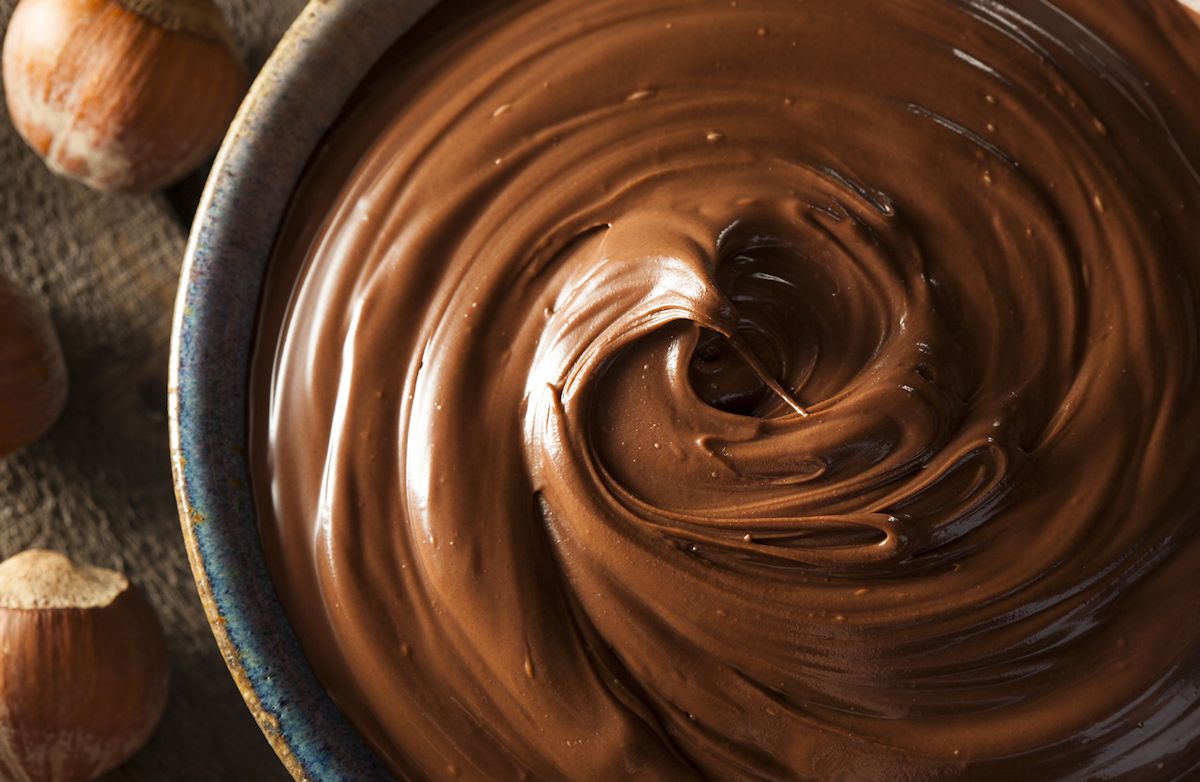 Easy Homemade 'Nutella' (Chocolate Nut Butter)