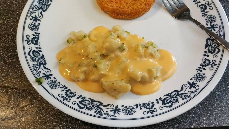 Tina's Yummy Cheese Sauce