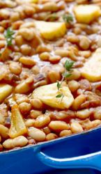 Hawaiian Baked Beans :: Vegan