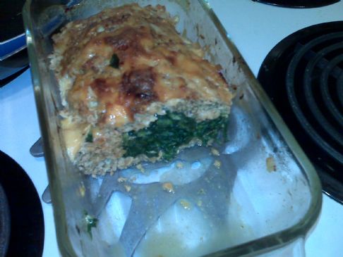 Spinach and Mozzarella-Stuffed Turkey Meatloaf
