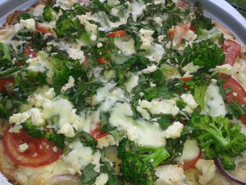 Chicken Spinach n Brocoli Pizza