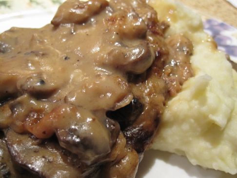 Country-Fried Steak w/ Mushroom gravy