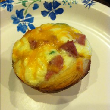 Ham Quiche Biscuit Cups