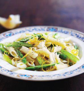 Whole Wheat Pasta with Asparagus and Lemon