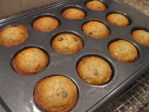 Moist Banana Chocolate Chip Muffins