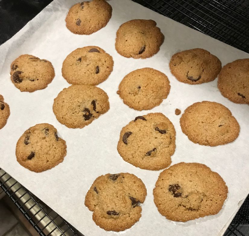 Gluten Free/low sugar Dark Chocolate chip cookies