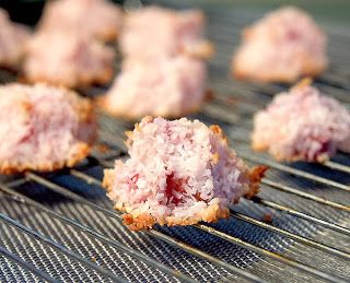 Strawberry Protein Macaroons