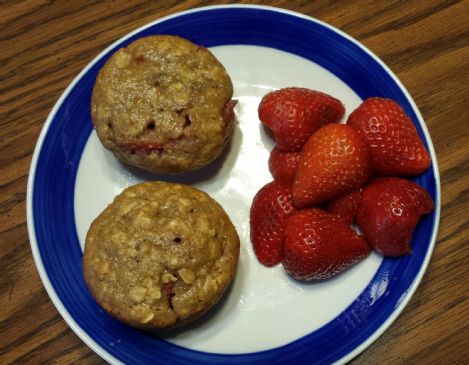 Strawberry-Oatmeal Muffins