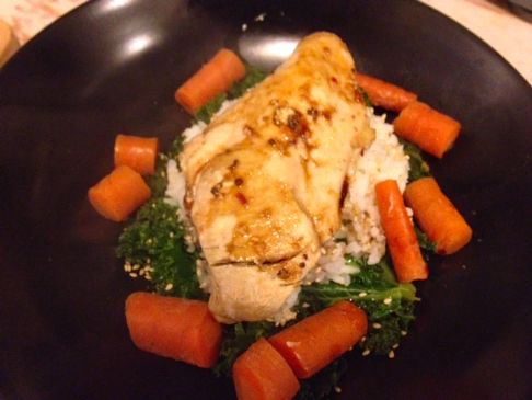 Steamed Asian Chicken, Kale, and Carrots in the Bamboo Steamer