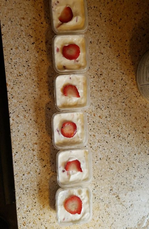 Strawberry cheesecake fat bombs