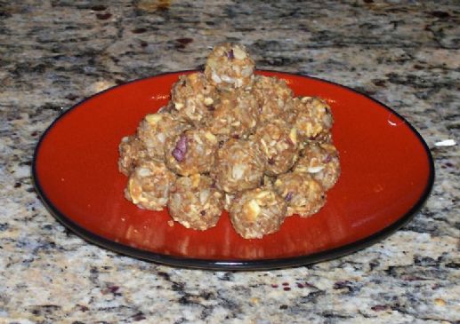 Peanut Butter and Apple Balls (All Natural and Gluten Free)