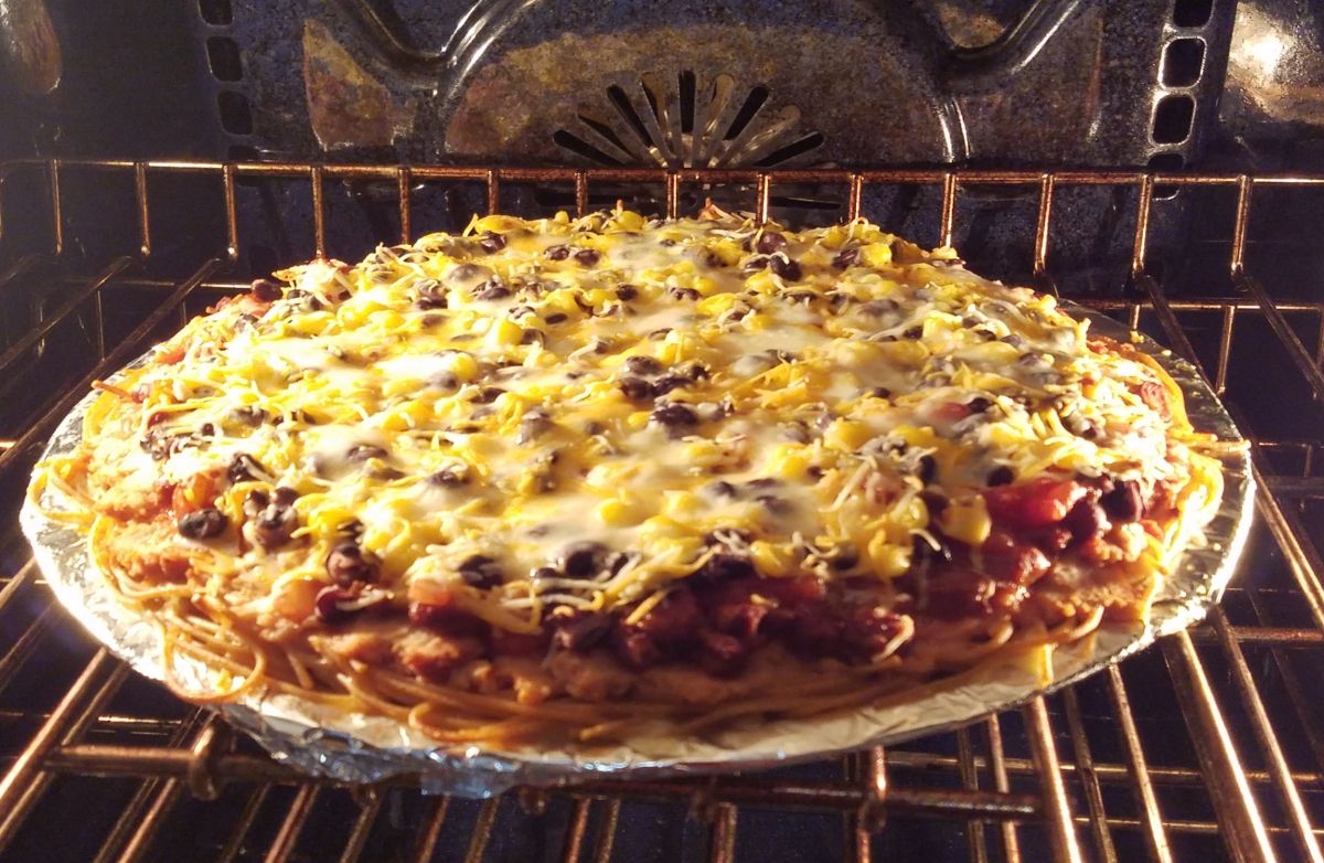 Mexican Pizza (Spaghetti Crust) 1/8 pizza