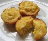 Bob's Redmill Cornbread Mini Muffins (tweaked...only 85 calories!!)