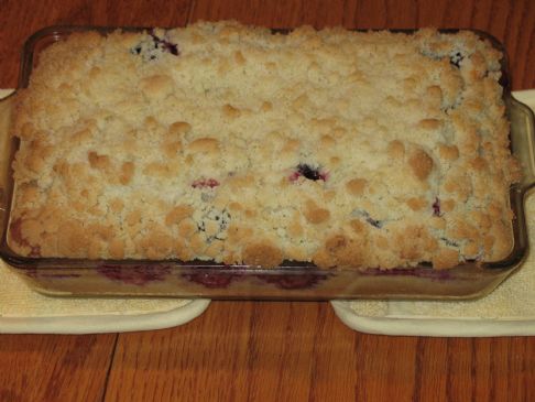 Streusal Plum Cake